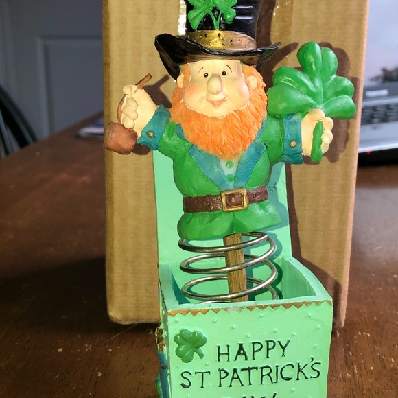 St Patrick’s Party Decorations and shirts - Picture 8 of 8
